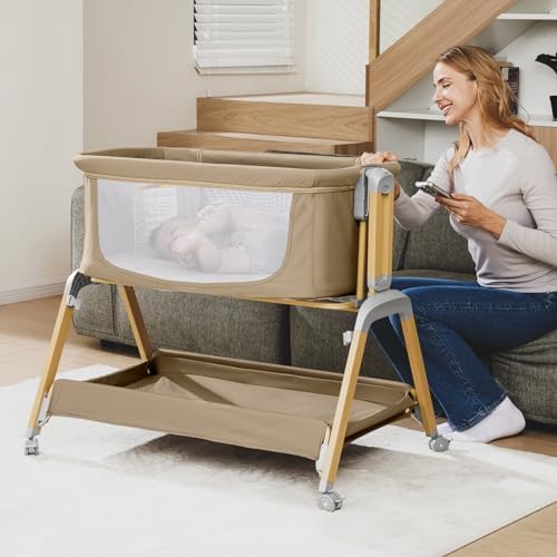 Jimglo 3 in 1 Baby Bassinet with Wheels and Mattress 1