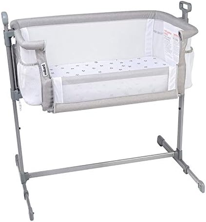 Milliard Baby Bedside Bassinet with Plush Mattress