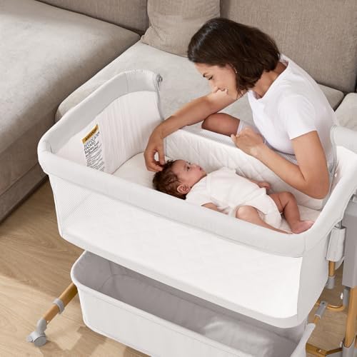 LovliTod 3-in-1 Adjustable Bedside Bassinet with Comfy Mattress