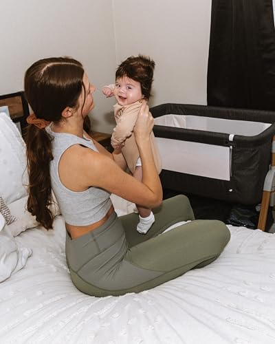 HARPPA 3 in 1 Cuddly Bassinet with Mattress and Wheels
