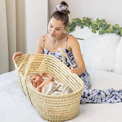 Lamlo Baby Wicker Moses Basket - Portable Durable