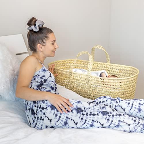 Lamlo Baby Wicker Moses Basket - Portable Durable