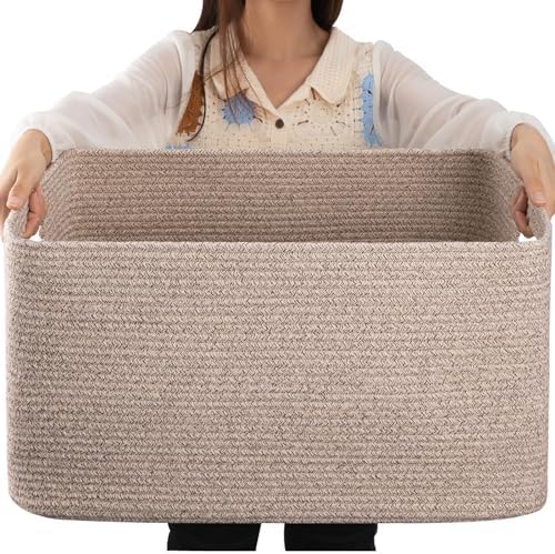 OIAHOMY 75L Woven Blanket Basket with Handle 1