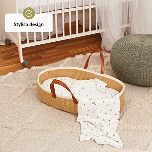 LittleLaughs Moses Basket with Muslin Blanket